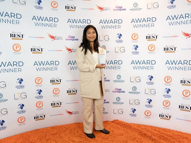 Crystal Johns of Crystal’s Healing Lights Wins Prestige Award for Personalised Best Gift Specialist of the Year